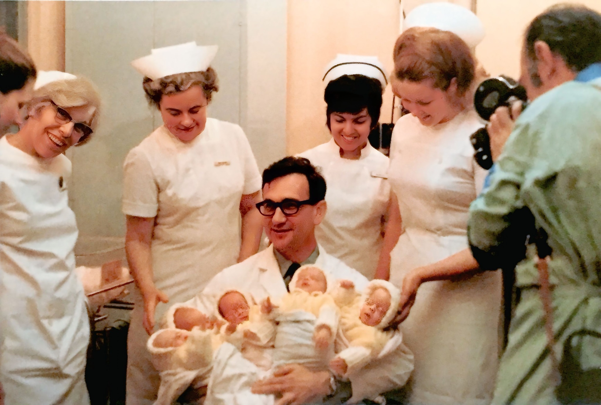 st.“Second in U.S. History”: Kienast Quintuplets Born at Columbia in 1970