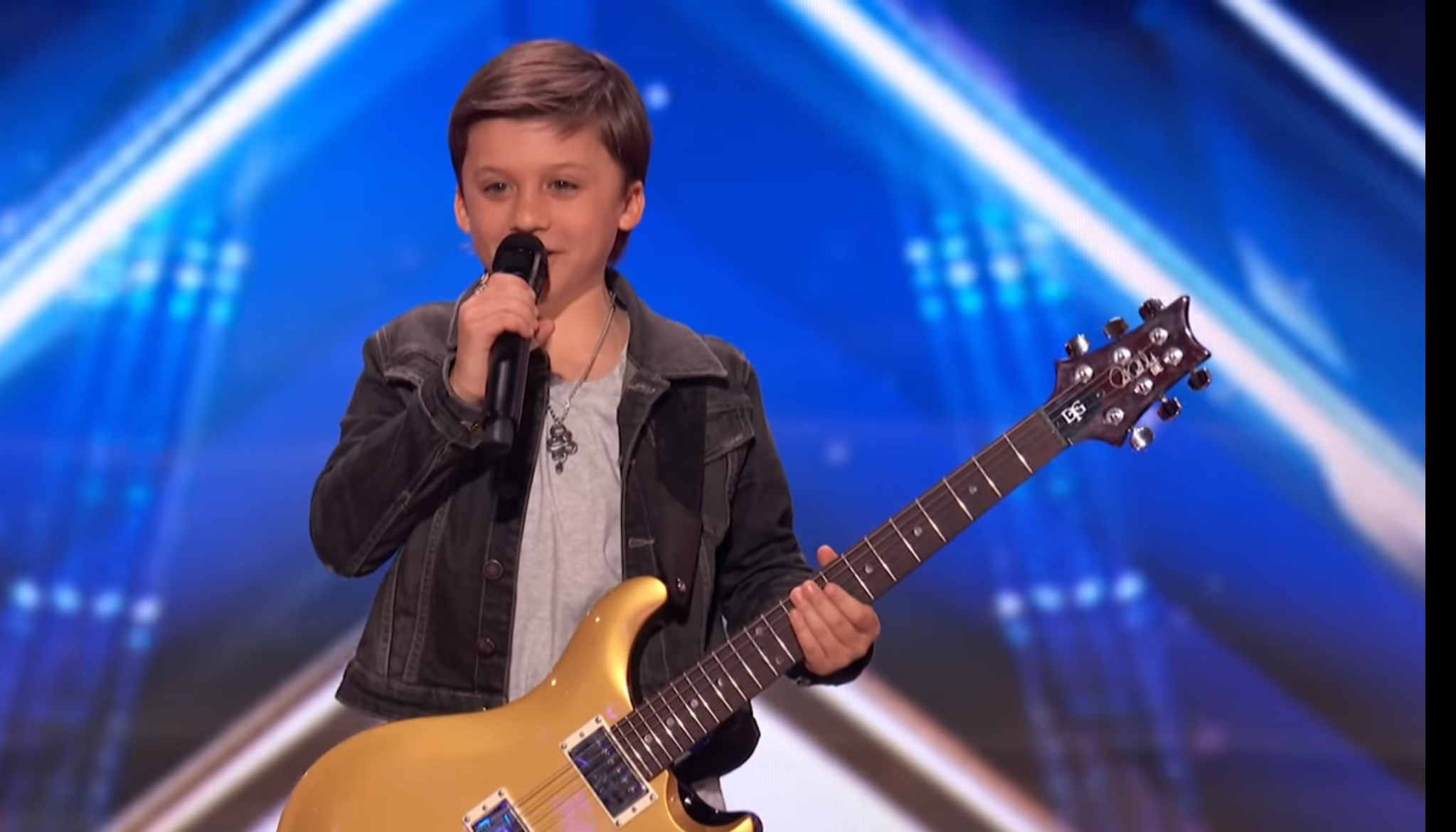 ABSOLUTELY CRAZY! Watch The 10-Year-Old Who Plays Guitar Better Than Most Adults!