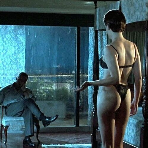 Little-known mistakes and bloopers in True Lies